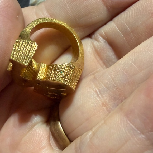 Iconic 1969 Robert Indiana Gold-Tone Love Sculptural Pop Art Ring Size 4.25 (1) - Picture 8 of 8